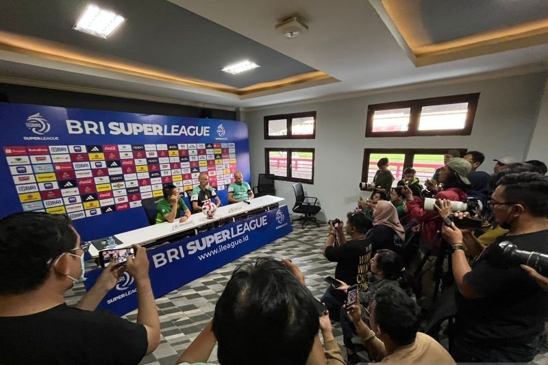 Duel Pembuka Musim: Persebaya Waspadai PSIM di Laga Perdana Super League 2025/2026