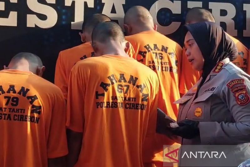 Terungkap! Polresta Cirebon Ringkus 20 Pengedar Narkoba, Sita Ganja Hampir Sekilo
