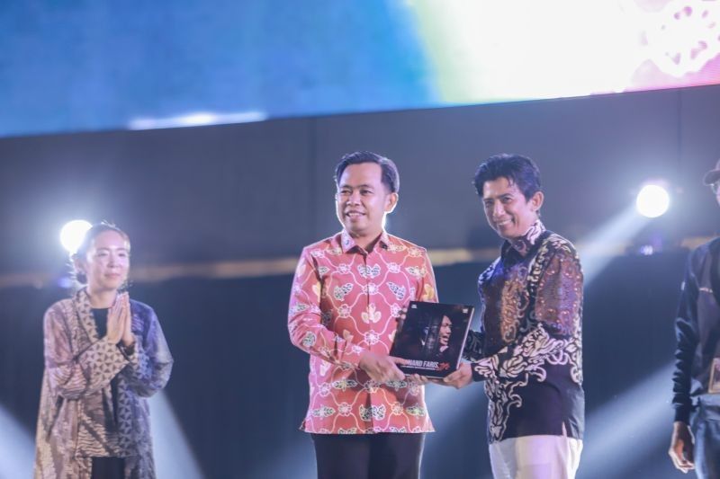 Jember Fashion Carnaval 2025 Usung Konsep 'Evoluxion', Tekankan Kepedulian Lingkungan dan Jadi Pelopor Green Carnaval