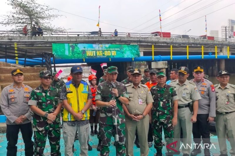 Pangdam Jaya Tinjau 10 Titik Prioritas Pembersihan Sungai Jakarta, Tekankan Konsistensi dan Kesadaran Warga