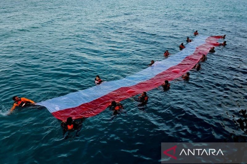 Fakta Unik: Basarnas hingga TNI Kibarkan Bendera Raksasa di Ujung Utara, Perkuat Patriotisme di Natuna