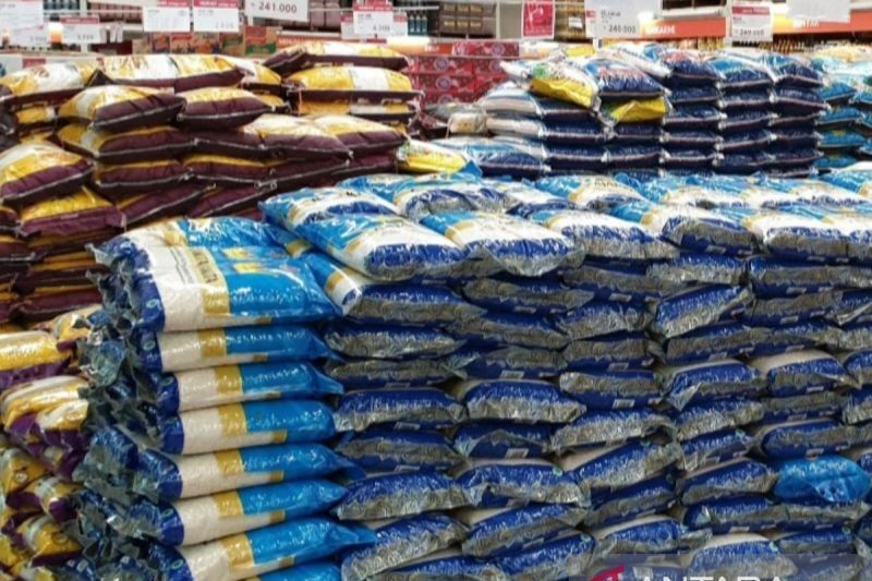 Polda Sumsel Pastikan Beras SPHP Sesuai HET, Berapa Harga Maksimalnya?