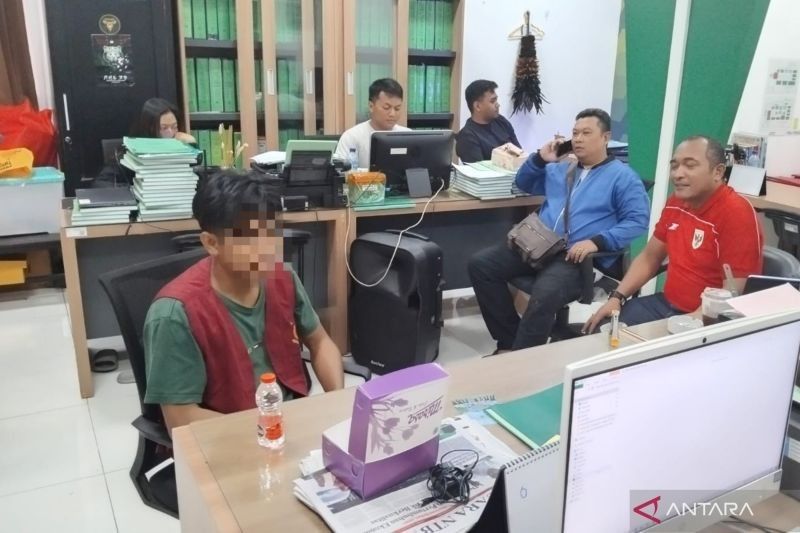 Fakta Mengejutkan: DPO Kasus Korupsi KUR Bima Rp450 Juta Akhirnya Serahkan Diri ke Kejaksaan