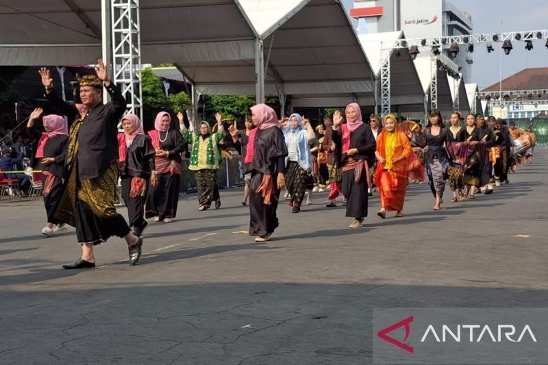 Pertama Kali dalam Sejarah, Masyarakat Adat Nusantara Meriahkan WACI JFC 2025 di Jember