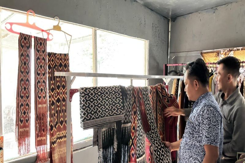 Disperindag Sulbar Lakukan Verifikasi IKM, Pastikan Bantuan Tepat Sasaran dan Dukung Target 1.000 UMKM