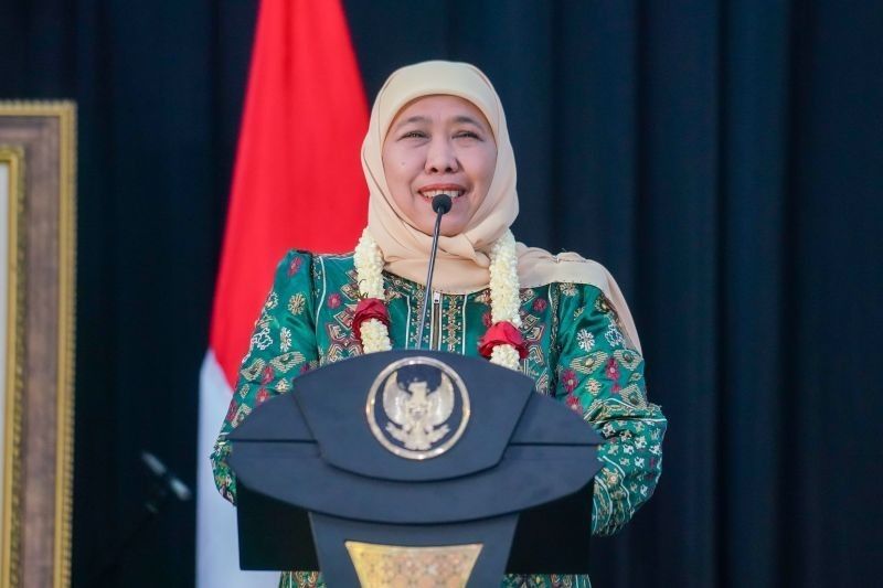 Mencerdaskan Kehidupan Bangsa: Gubernur Jatim Tegaskan Peran Masyarakat dalam Pendidikan di Tengah Dinamika Global
