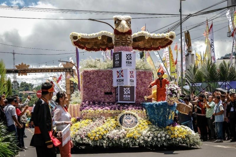 Menteri Pariwisata Apresiasi Tomohon International Flower Festival (TIFF) sebagai Panggung Promosi Pariwisata Inklusif, Masuk KEN 4 Tahun Berturut-turut!