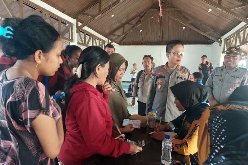 Fakta Menarik: Polda Papua Barat Daya Gelar Distribusi Beras Murah 20 Ton di Sorong, Harga Cuma Rp12 Ribu!