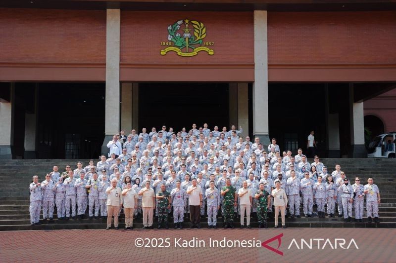 Kadin Teguhkan 'Indonesia Incorporated' untuk Capai Target Ekonomi 8 Persen Jelang 80 Tahun Kemerdekaan RI