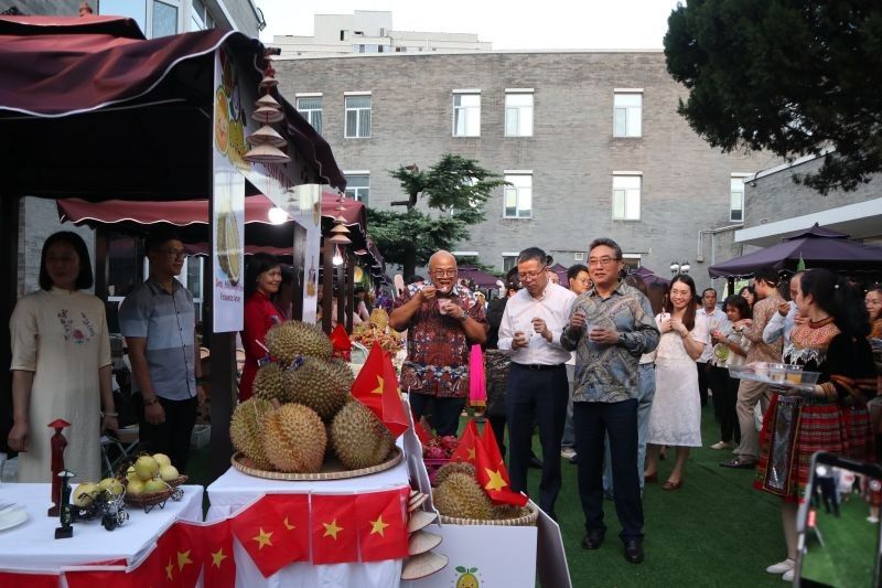 Unik! Dubes Thailand Tak Makan Durian di Festival Durian ASEAN-China Beijing, Simbol Penguatan Ekonomi Regional