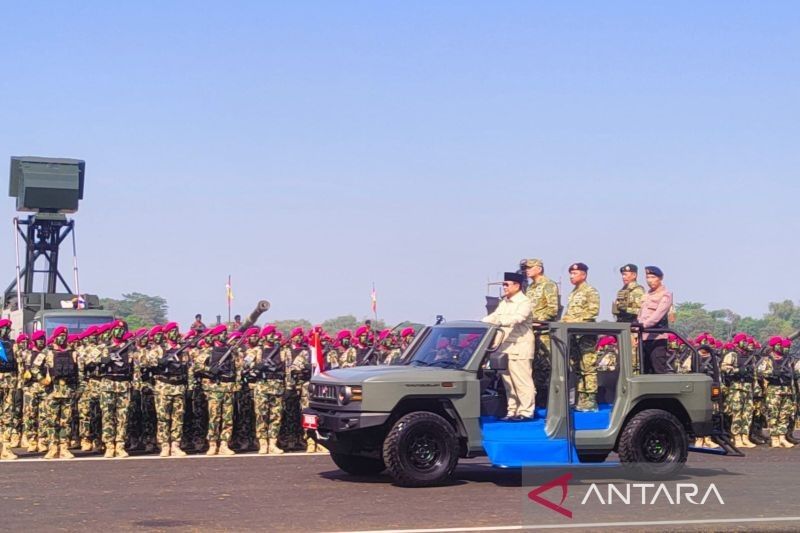 Momen Langka: Presiden Prabowo Anugerahi Pangkat Kehormatan kepada 14 Purnawirawan TNI di Bandung