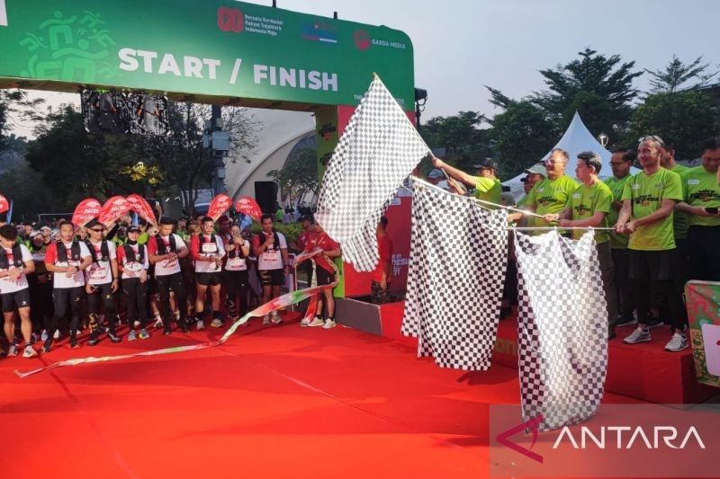 Ribuan Pelari Meriahkan 'Made In Indonesia Run' di TMII, Gaungkan Cinta Produk Lokal