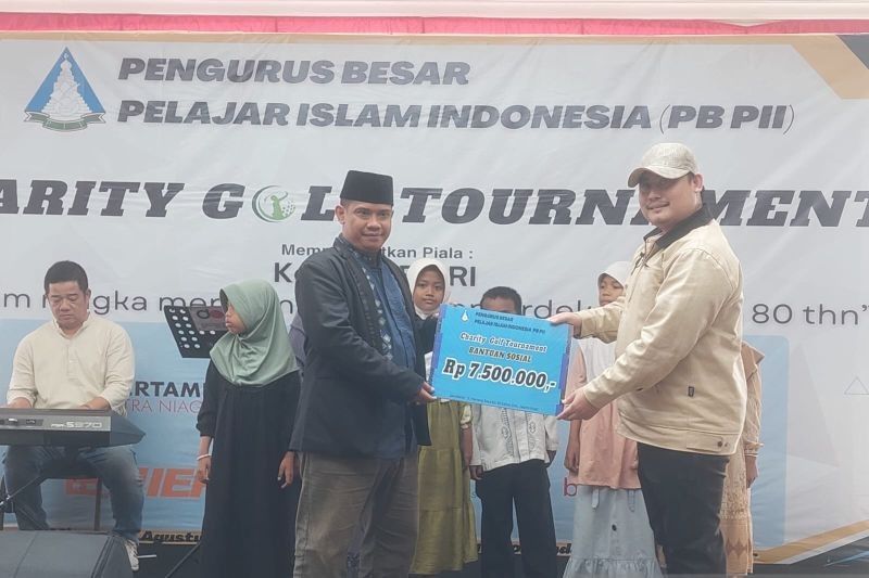 Piala MPR Jadi Rebutan! Turnamen Golf Amal PB PII Sukses Kumpulkan Dana Bantuan di Bogor