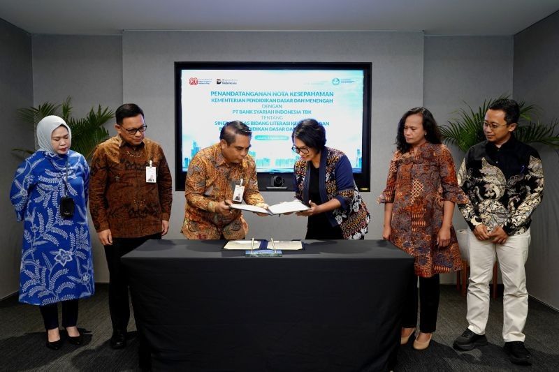 Sinergi BSI dan Kemendikdasmen Perkuat Literasi Keuangan Syariah di Dunia Pendidikan: Ini Manfaatnya!