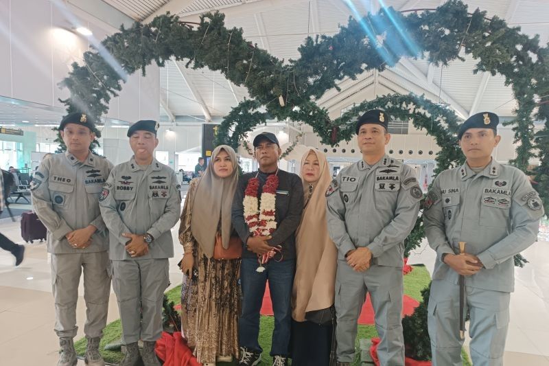 12 Hari Terapung di Laut Lepas Hingga Filipina, Penjaga Rumpon Jufri Mokodompis Akhirnya Pulang ke Manado
