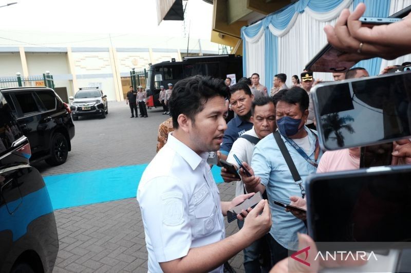 Fakta Kenaikan PBB P2: Wagub Emil Sebut Ini Kewenangan Bupati-Wali Kota, Bukan Pusat!