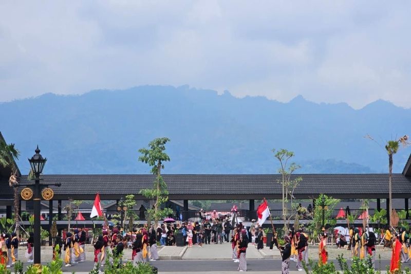 Semarak Merah Putih: InJourney Group Hadirkan Nuansa Kemerdekaan di Bandara hingga Sarinah Sambut HUT ke-80 RI