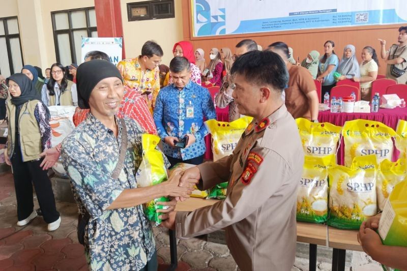 Fakta Menarik: Polres Metro Jakpus Sediakan 2,5 Ton Beras dalam Gerakan Pangan Murah Polri