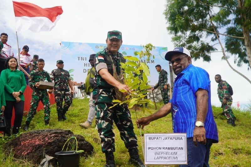 Fakta Unik: Korem 172/PWY Tanam 80.000 Pohon Jelang HUT Ke-80 RI di Papua, Wujudkan Ketahanan Lingkungan
