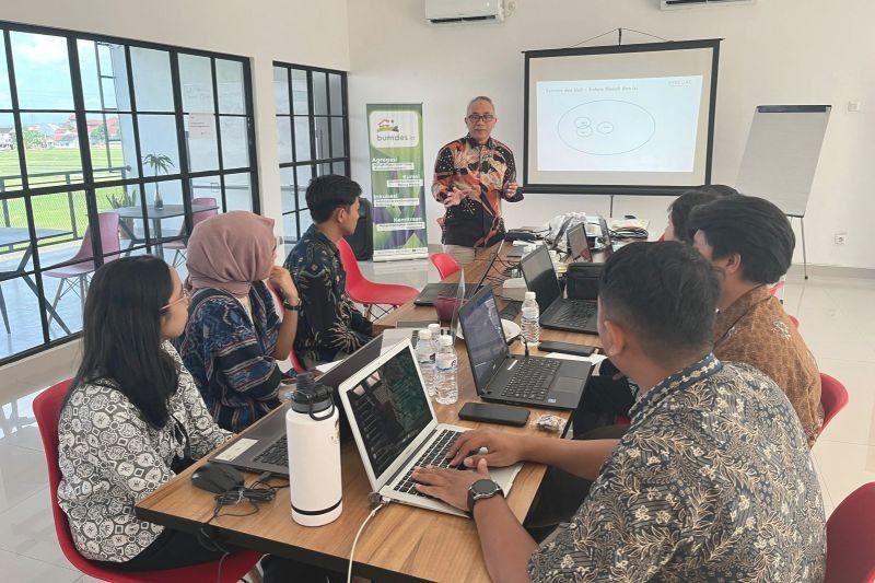Mengejutkan! 80 Ribu Koperasi Merah Putih Digagas, Ekonom UMY Sebut Jadi Penghubung Vital Ekonomi Desa