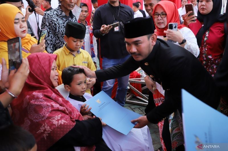 Pemkab Bekasi Gelar Sunat Massal Peringati Hari Jadi ke-75, Libatkan 75 Anak dari Keluarga Prasejahtera