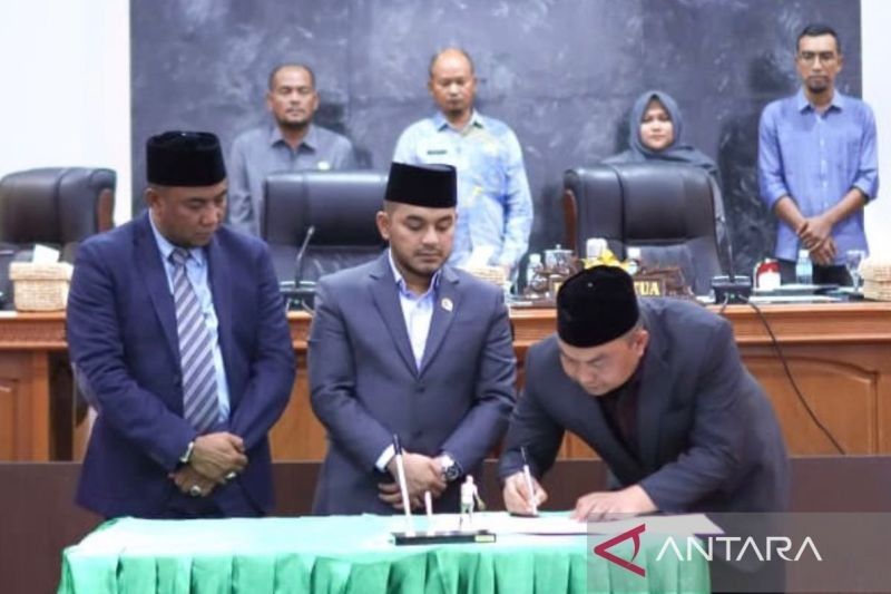 DPRK Nagan Raya Terima Laporan APBK 2024 Senilai Rp1,18 Triliun: Raih Opini WTP ke-17 Berturut-turut!