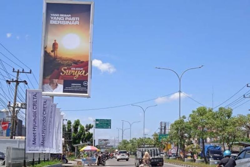 Estetika 'Anak Skena' dan Bahaya Rokok: Mengapa Anak Muda Indonesia Kian Terjebak Adiksi?