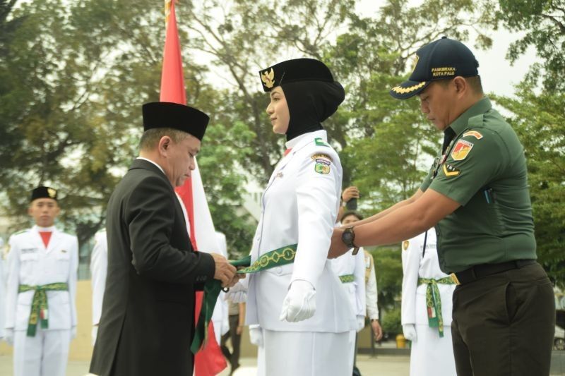 Trivia: 45 Anggota Paskibraka Palu Dikukuhkan, Wali Kota Tekankan Dedikasi Optimal untuk HUT RI ke-80