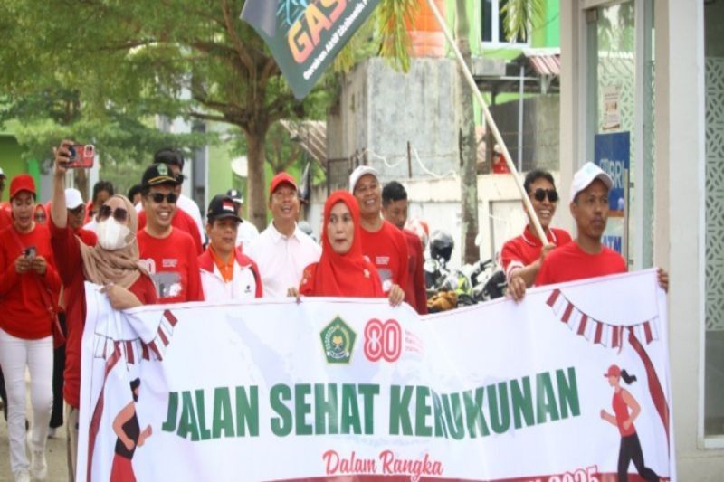 Tahukah Anda, Semangat Persatuan Bangsa? Kepala Kemenag Sulbar: HUT ke-80 Kemerdekaan RI Momentum Jaga Kerukunan Umat Beragama