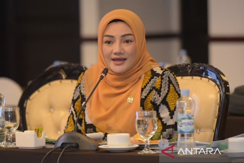 DPR Soroti Efisiensi Anggaran Pendidikan Rp757,8 Triliun: Potensi Kebocoran dan Kualitas SDM