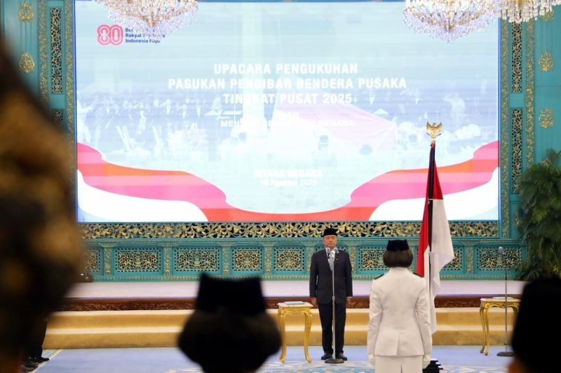 Meski Bukan Prabowo, Pengukuhan Paskibraka Nasional 2025 Tetap Berlangsung Khidmat Atas Nama Negara