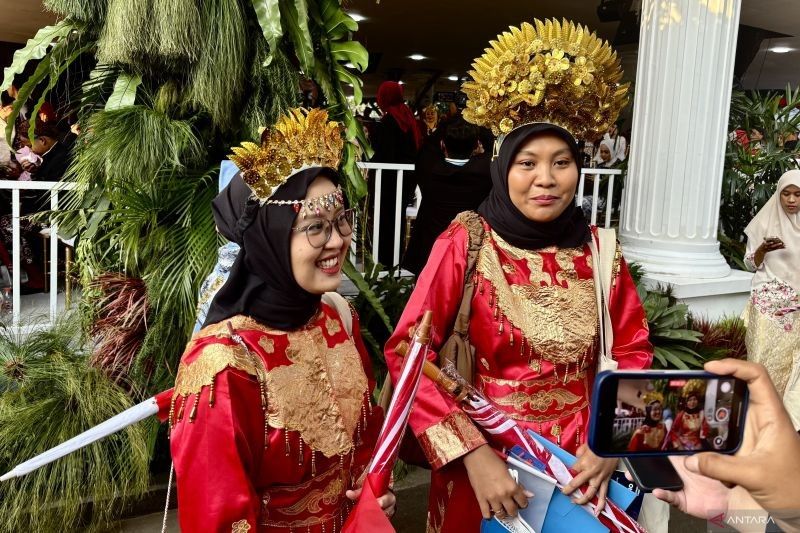Antusiasme Warga, Ribuan Peserta Padati Istana Merdeka untuk Upacara HUT RI ke-80