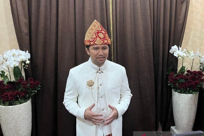 80 Tahun Kemerdekaan: Emil Dardak Ajak Berikan Penghormatan Tertinggi untuk Merah Putih dan Tingkatkan Pelayanan Publik