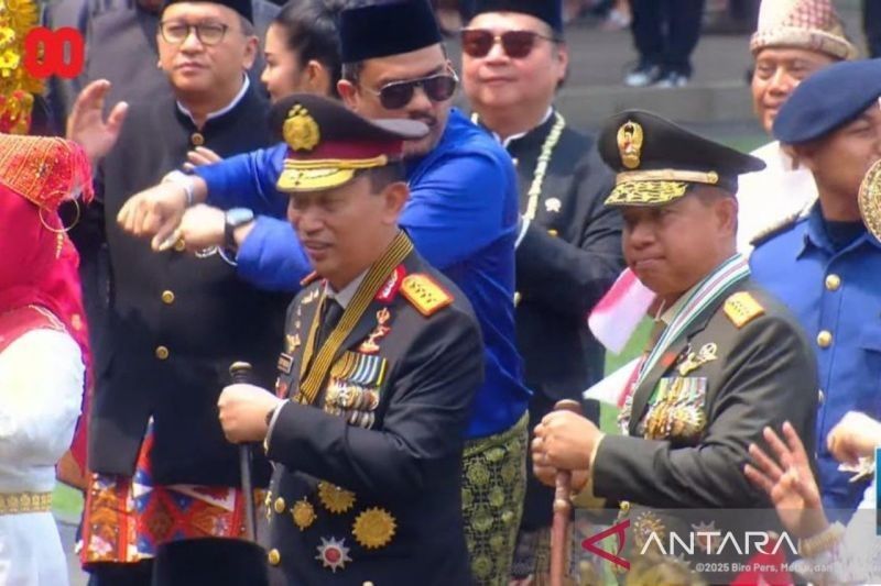 Momen Langka: 'Tabola Bale' Goyangkan Panglima, Kapolri, dan Menteri di Perayaan HUT Ke-80 RI Istana Merdeka