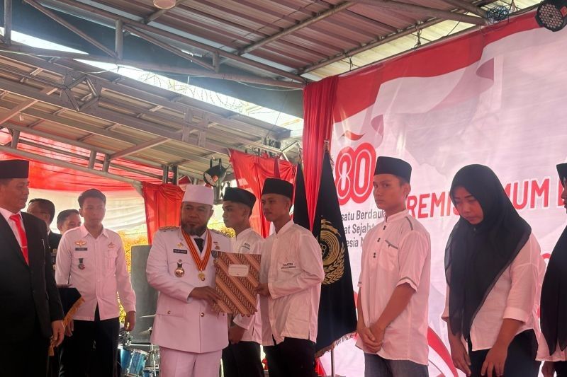 Fakta Unik: 100 Warga Binaan Bengkulu Bebas Langsung di HUT Ke-80 RI Berkat Remisi