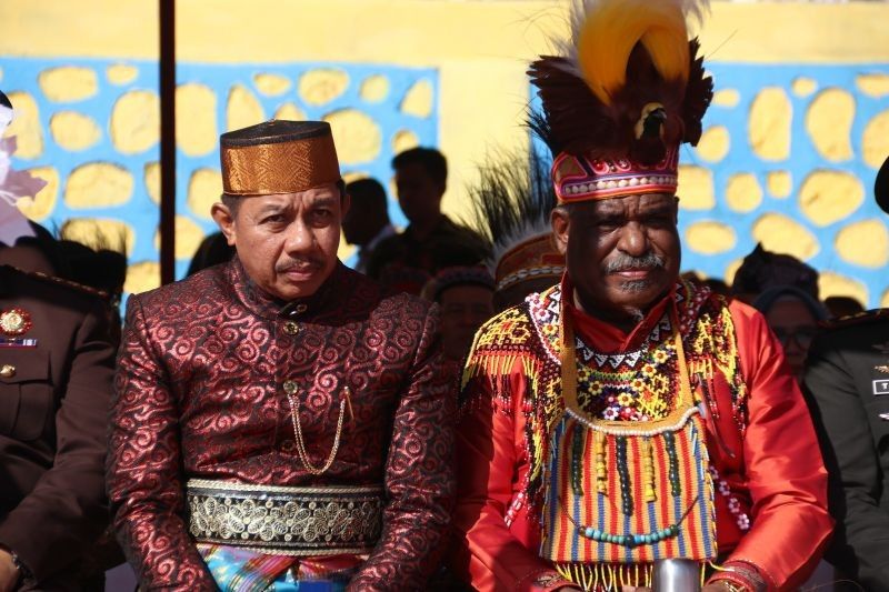 Wujudkan Jayapura Kota Terang, Pemkot Jayapura Geber Peningkatan Pelayanan Publik Hingga Malam Hari