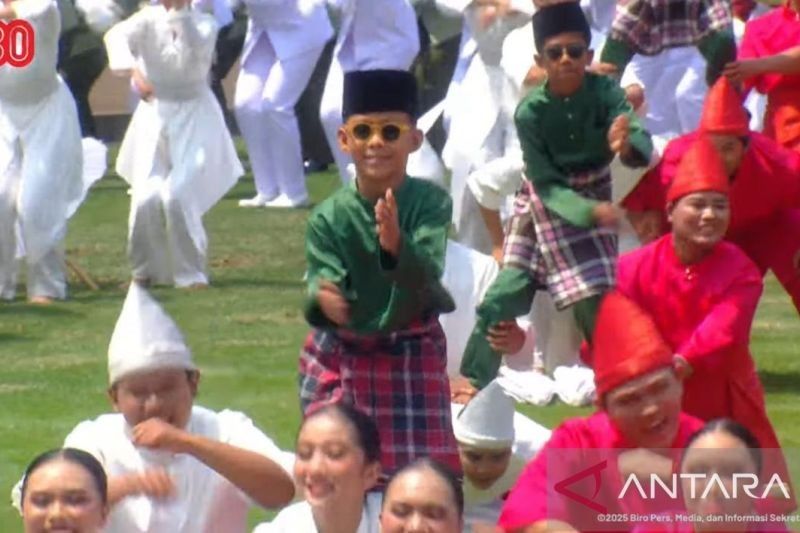Viral 'Aura Farming' Rayyan Arkan Dhika: Tari Pacu Jalur Meriahkan HUT RI ke-80 di Istana Merdeka