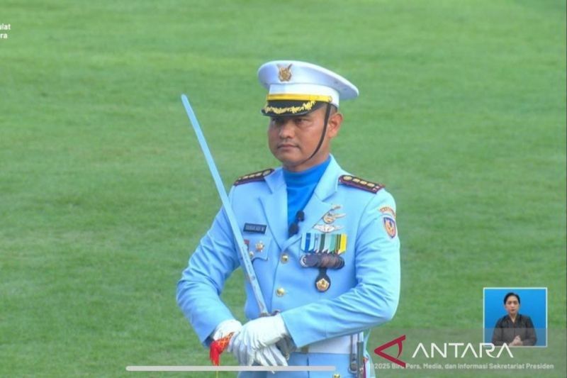 Fakta Menarik Kolonel Sunar Adi Wibowo, Komandan Upacara Penurunan Bendera di Istana Merdeka