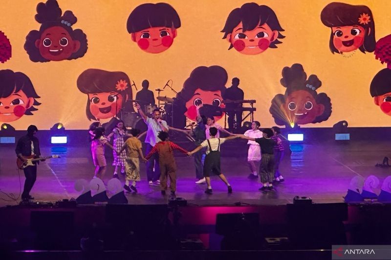 Maliq & D'essentials hingga Ariel Noah Ramaikan Konser JUMBO: Aksi Panggung Lintas Generasi Penuh Pesan Moral