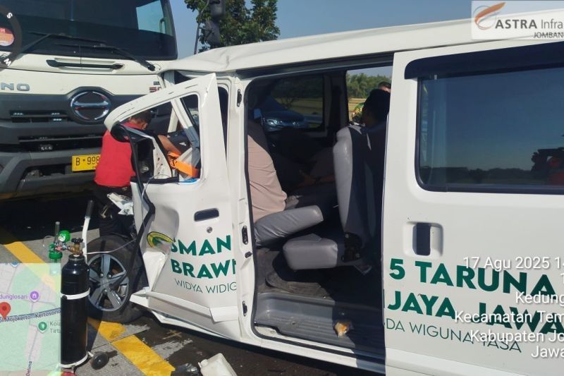 Kronologi Kecelakaan Tol Jombang Libatkan Mobil SMAN 5 Taruna Brawijaya, Dua Korban Alami Luka Berat