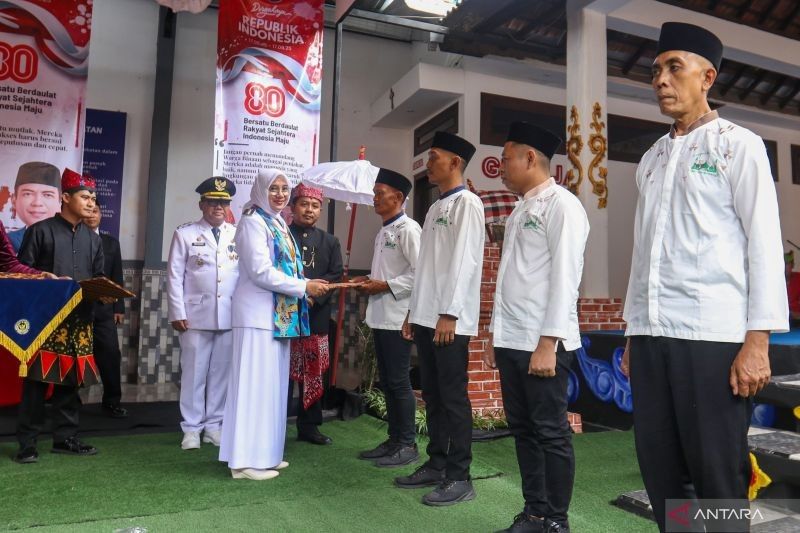 Fakta Unik: 13 Narapidana Langsung Bebas Usai Terima Remisi HUT ke-80 RI di Lapas Banyuwangi