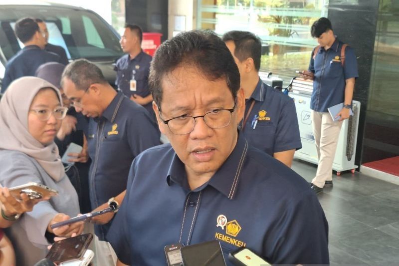 Menteri Keuangan Belum Tahu Detail Anggaran, Siapa Sebenarnya Pembeli Pesawat Jet J-10 Chengdu?