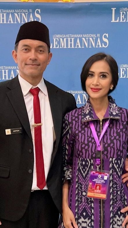 Sudah Cocok Jadi Ibu Pejabat,8 Foto Diah Permatasari Dampingi Suami Ikut PPSA Lemhannas