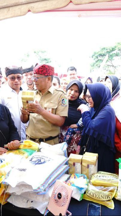 Gerakan Pangan Murah di Banyuwangi Disambut Antusias Warga