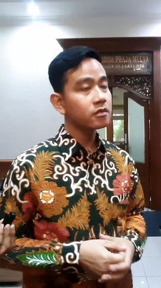 Dipanggil Sekjen PDIP Hasto, Gibran Janji Laporkan Wacana Dipinang Prabowo jadi Cawapres