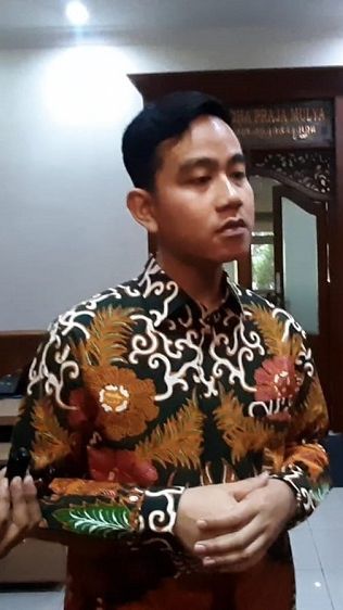 Isu Gibran jadi Cawapres Prabowo, Hasto: Kader PDIP Tidak akan Nolah Noleh