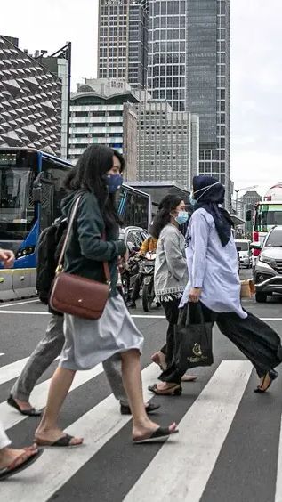 Mimpi Pekerja Bisa Punya Gaji Rp10 Juta per Bulan, Kapan Bisa Terwujud?