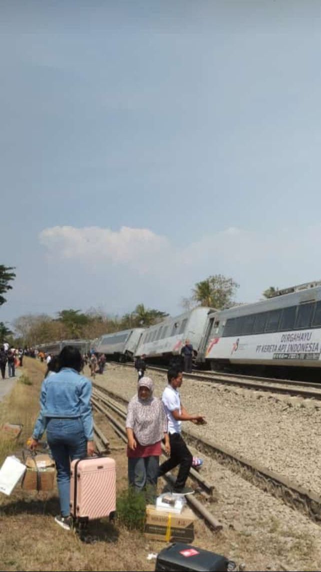 Kemenhub Kirim Kereta Luar Biasa untuk Evakuasi Korban KA Argo Semeru dan Argo Wilis