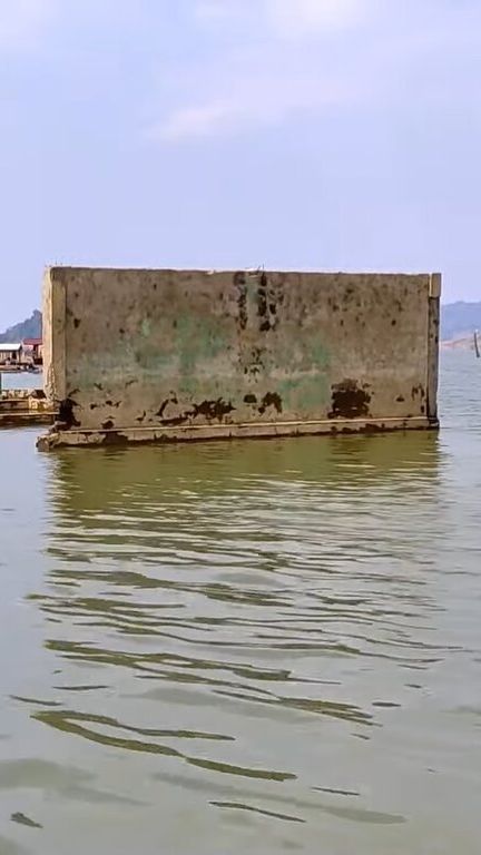 Waduk Jatigede Surut, Bangunan Sekolah Ini Kembali Muncul Setelah Ditenggelamkan