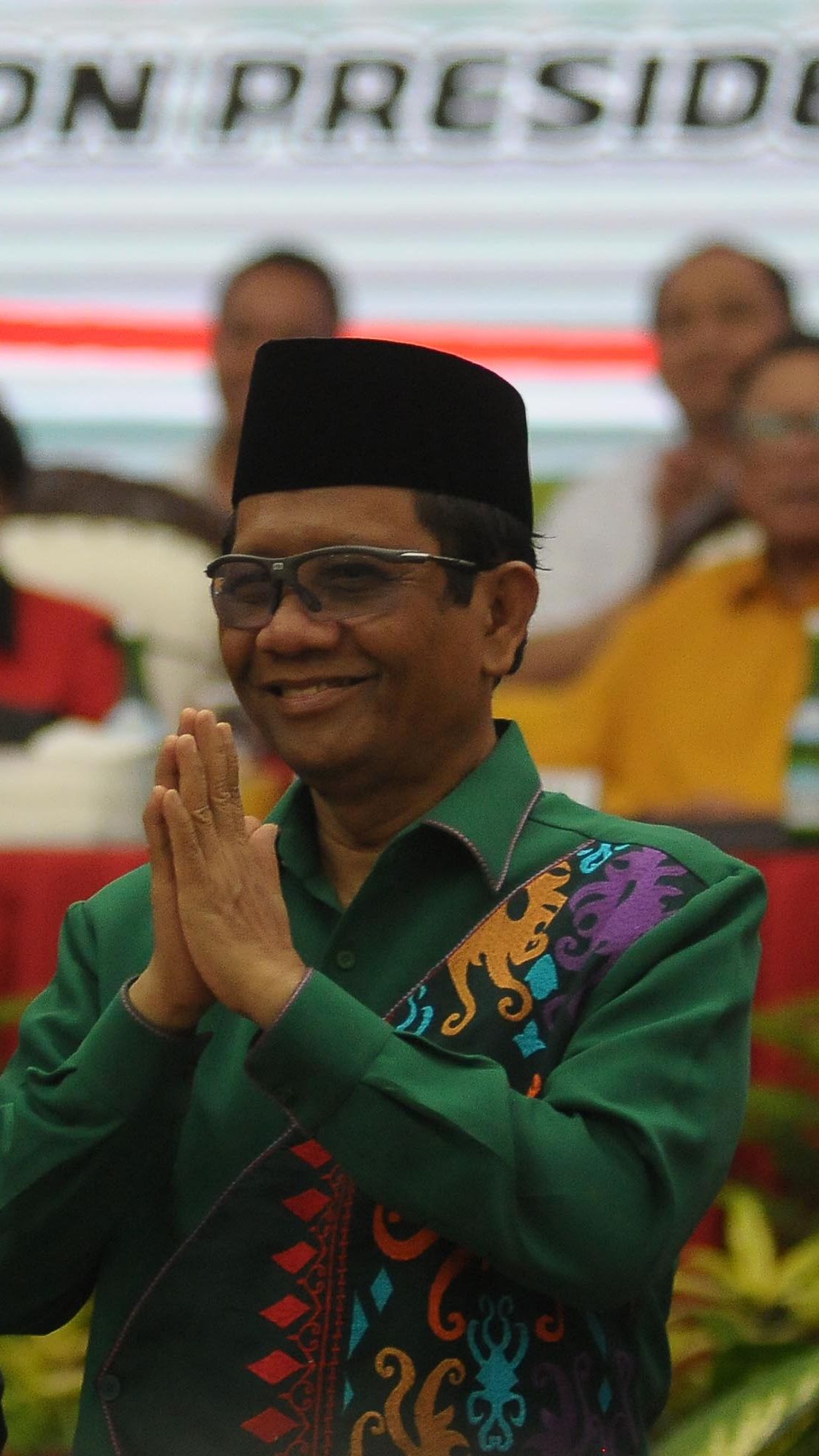 VIDEO: Profil Cawapres 'Pendekar Hukum' Mahfud MD, Menkopolhukam Pertama dari Sipil